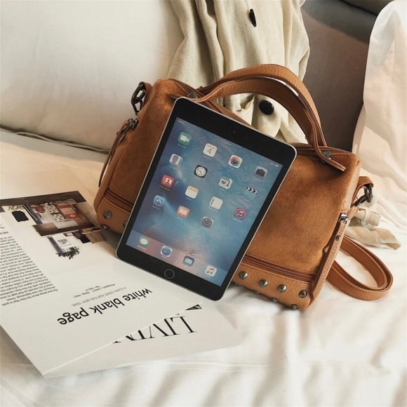 🔄🆕 BRISTOL Vol. 2 Studded Bag - Picture 6 of 8